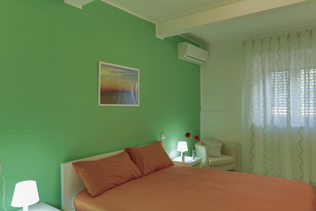 B&B Porta Della Sicilia Мессіна Екстер'єр фото