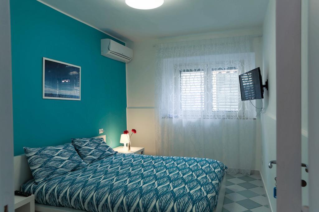 B&B Porta Della Sicilia Мессіна Номер фото